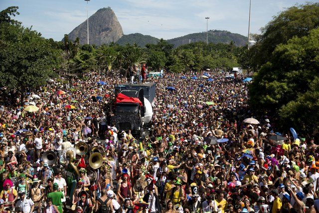 blocos-de-rua
